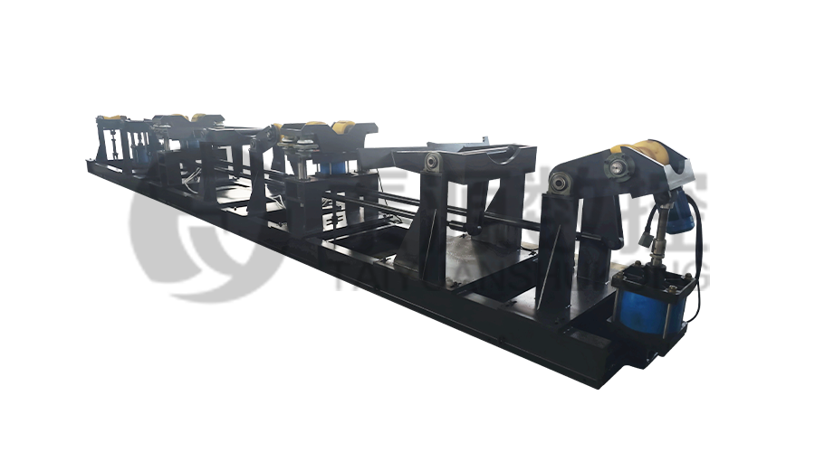 Soluții lungi și de materiale grele Mecanism de încărcare și descărcare automată pentru filetarea conductelor 